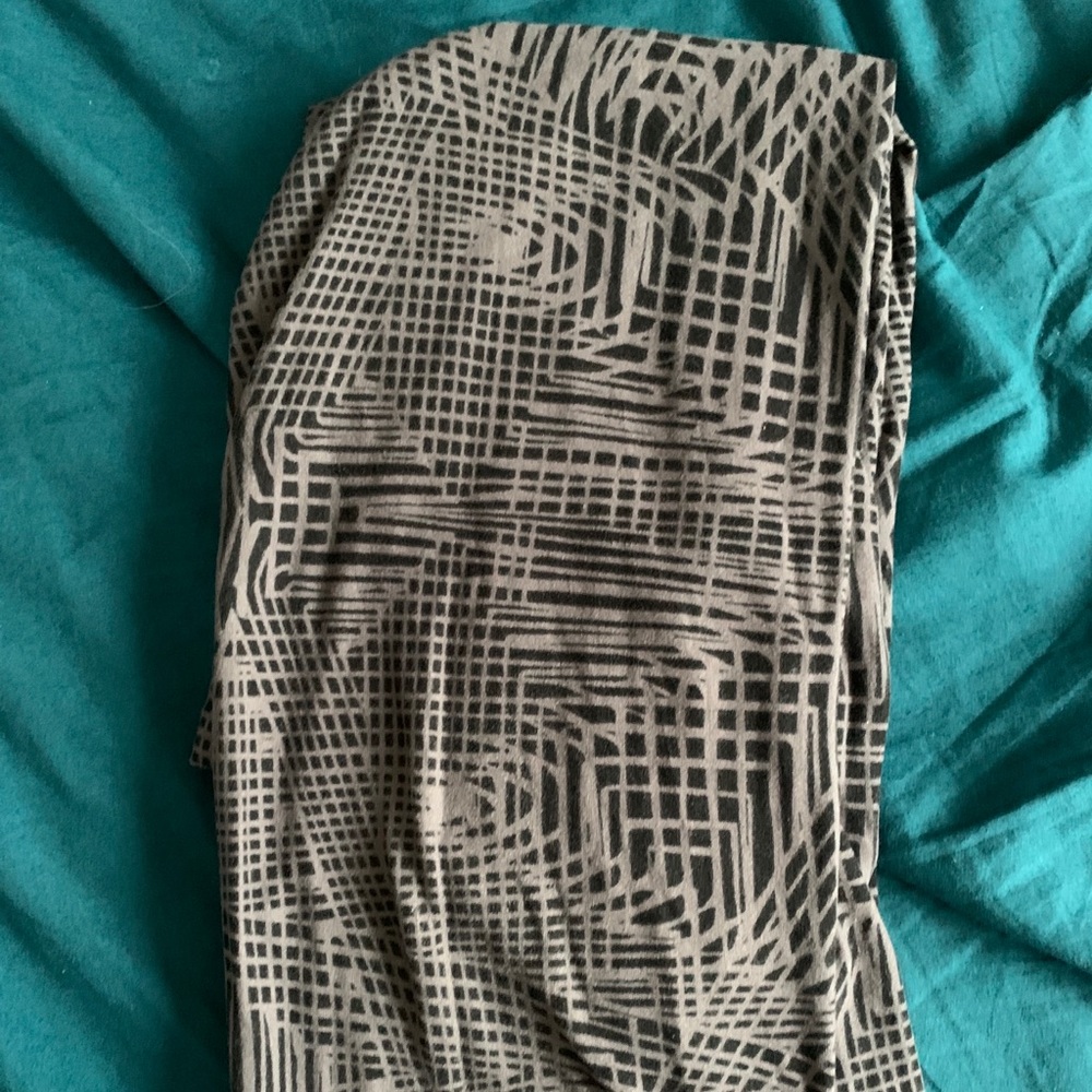 Barely wore lularoe leggings